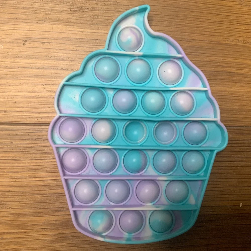 Bundle of 8 Pop-It Fidget Toys Including Notebook